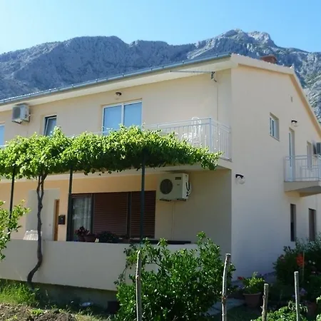 Apartment Mia Orebic