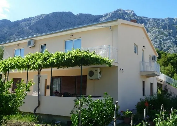 Apartment Mia Orebic