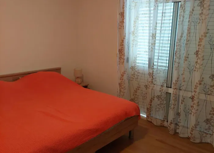 Apartment Mia Orebic